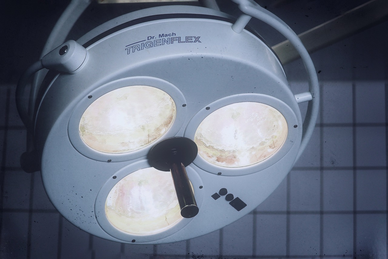 阿里手机卡实名账号：那个手游代理平台